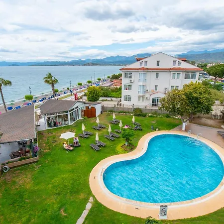 Mutlu Hotel